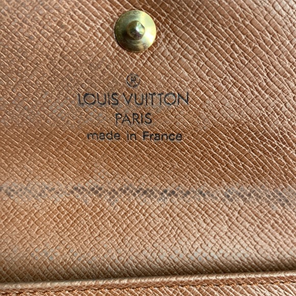 The Billionaires Elise LV Monogram Portefeiulle Elise Trifold Wallet - Picture 6 of 10